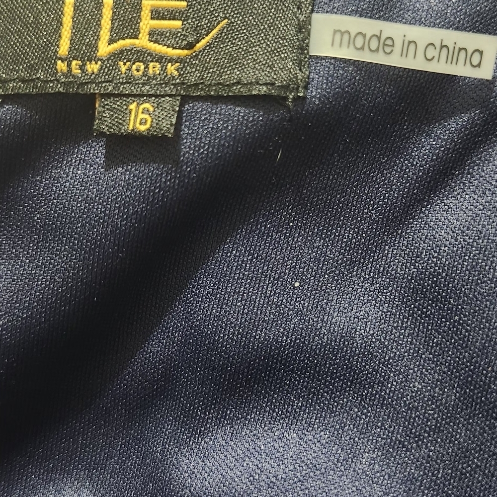 ILE New York Navy Polka Dot Fit & Flare Dress – Size 16. - Picture 4 of 6